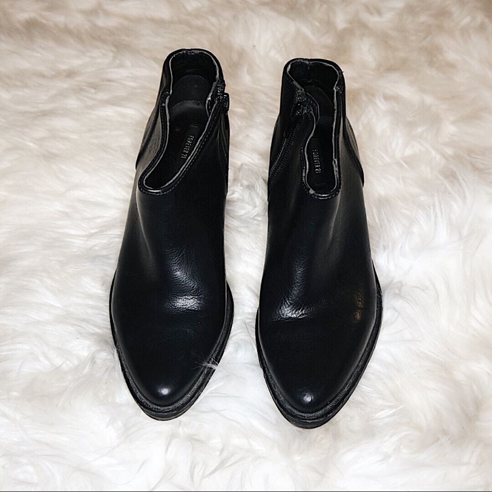 Booties 🖤